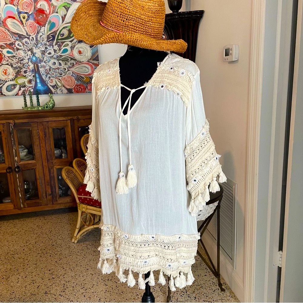 RAGA Bohemian Cream Bell Sleeve Pullover FringeTunic! Swim Coverup NWT.  Large - Picture 2 of 14